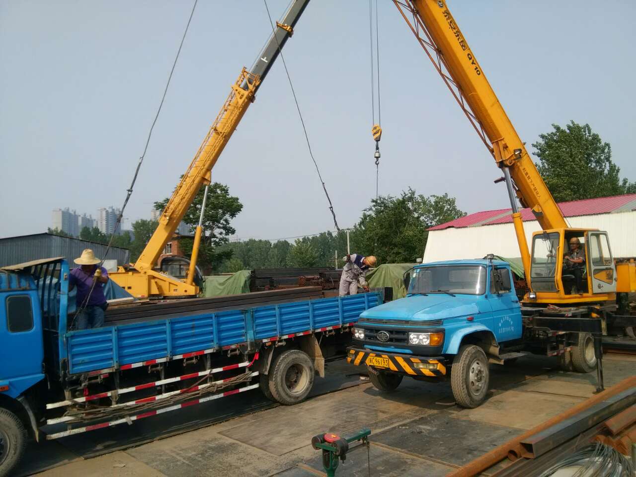 ������װ������